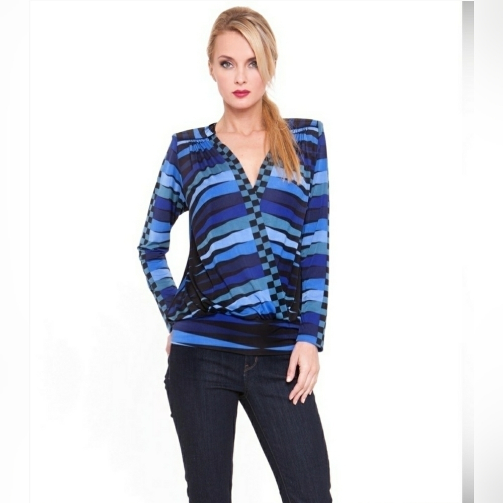 Analili Martina Crossover Padded Shoulders Top Size L